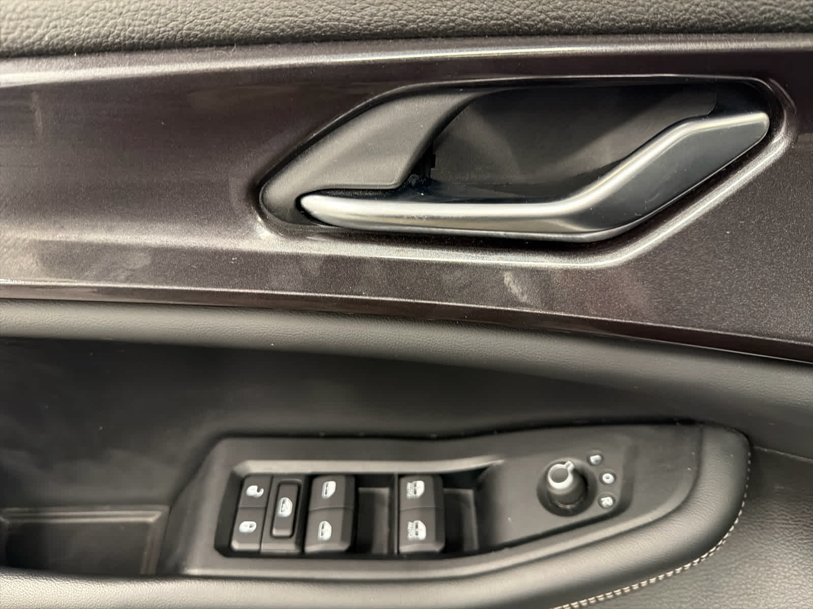 2022 Jeep Grand Cherokee L Laredo