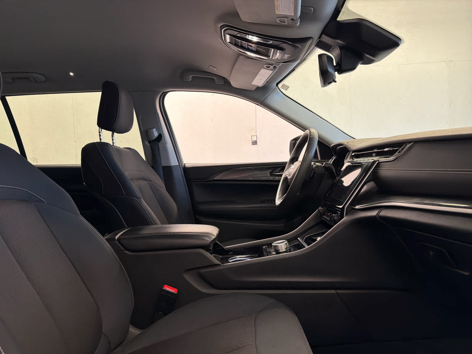 2022 Jeep Grand Cherokee L Laredo