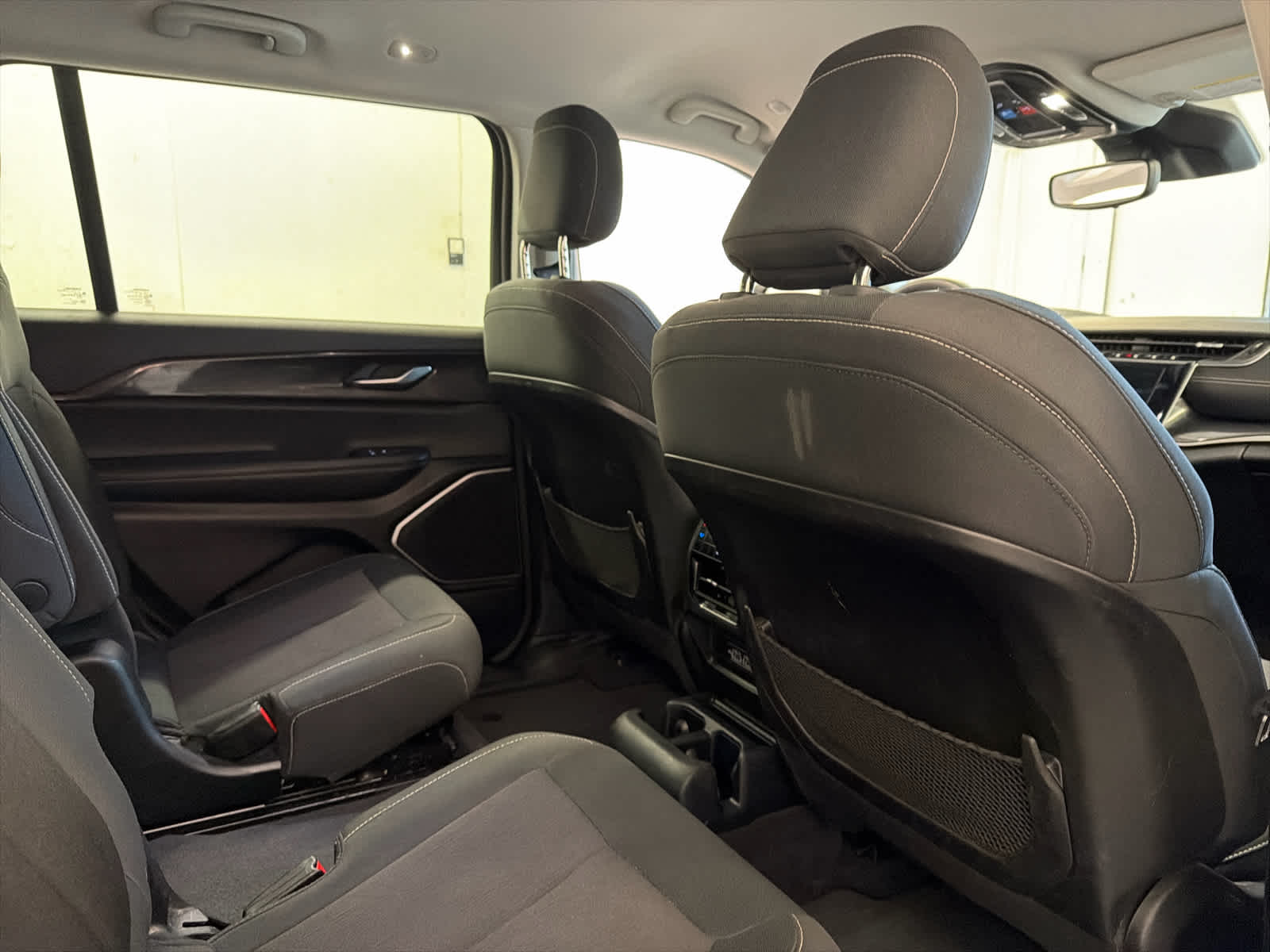 2022 Jeep Grand Cherokee L Laredo