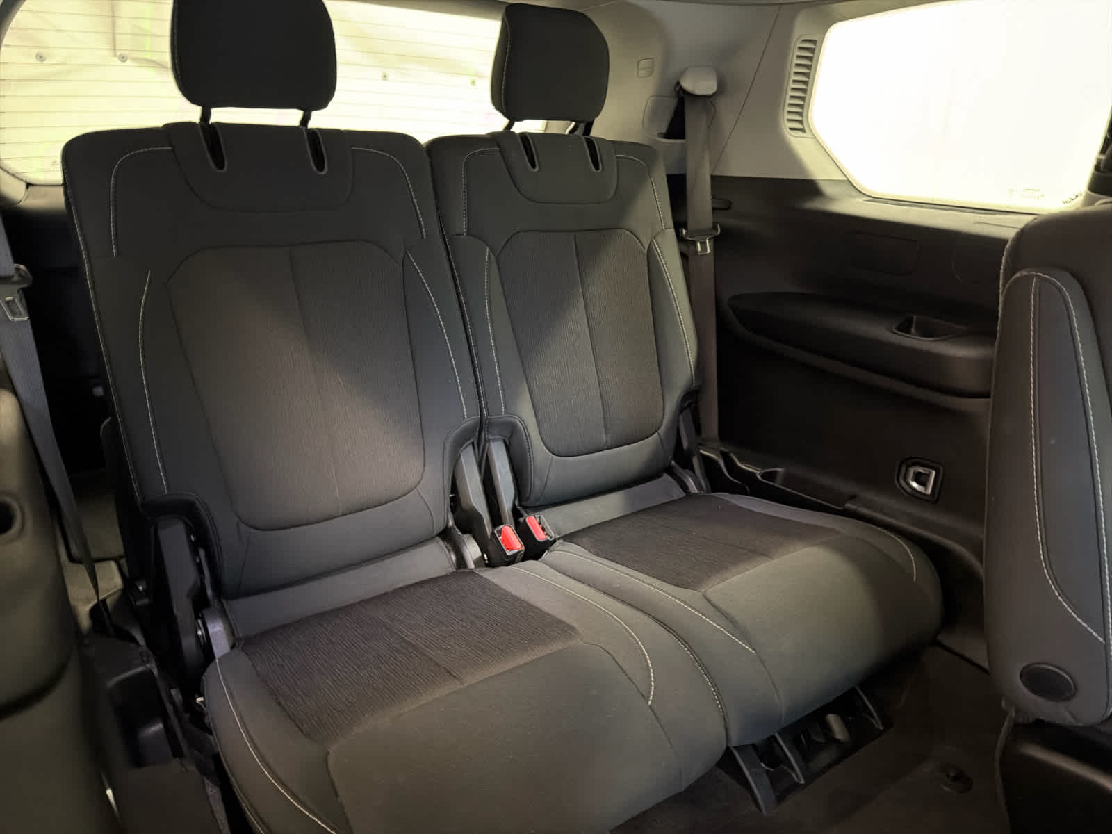 2022 Jeep Grand Cherokee L Laredo