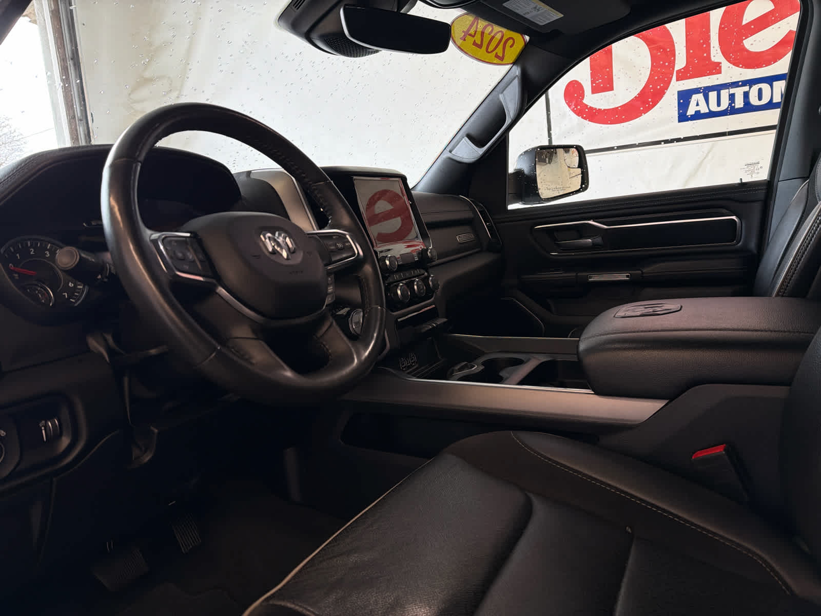 2024 RAM 1500 Laramie