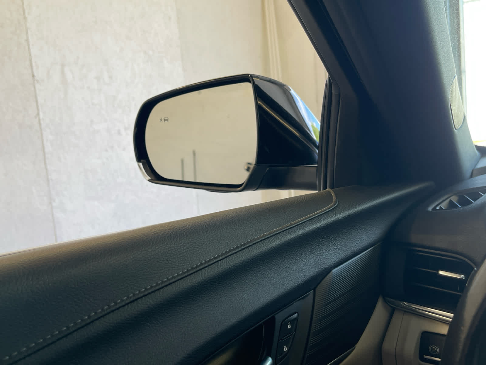 2023 Cadillac CT4 Luxury