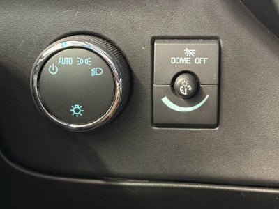 2023 Chevrolet Express Passenger 3500 1LS