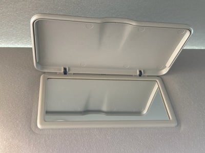 2023 Chevrolet Express Passenger 3500 1LS