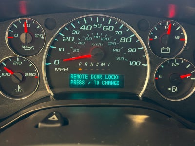 2023 Chevrolet Express Passenger 3500 1LS