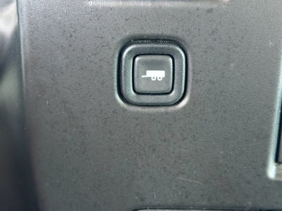 2023 Chevrolet Express Passenger 3500 1LS