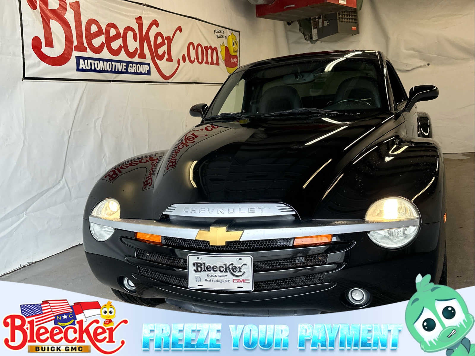 2004 Chevrolet SSR LS