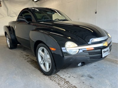 2004 Chevrolet SSR LS