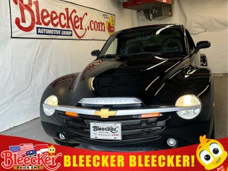 2004 Chevrolet SSR LS