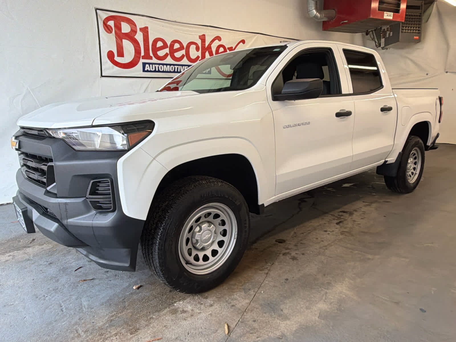 2024 Chevrolet Colorado WT
