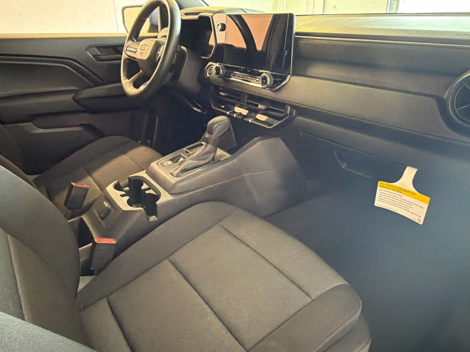 2024 Chevrolet Colorado WT