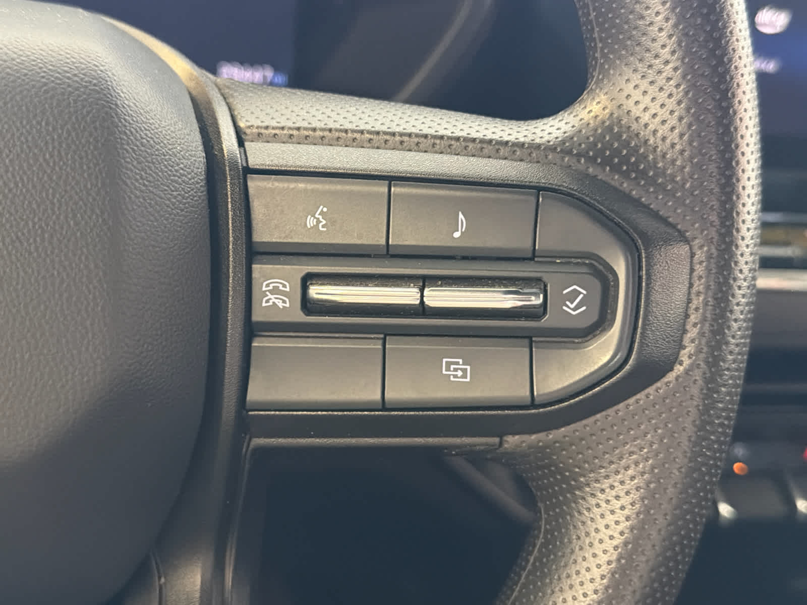 2024 Chevrolet Colorado WT