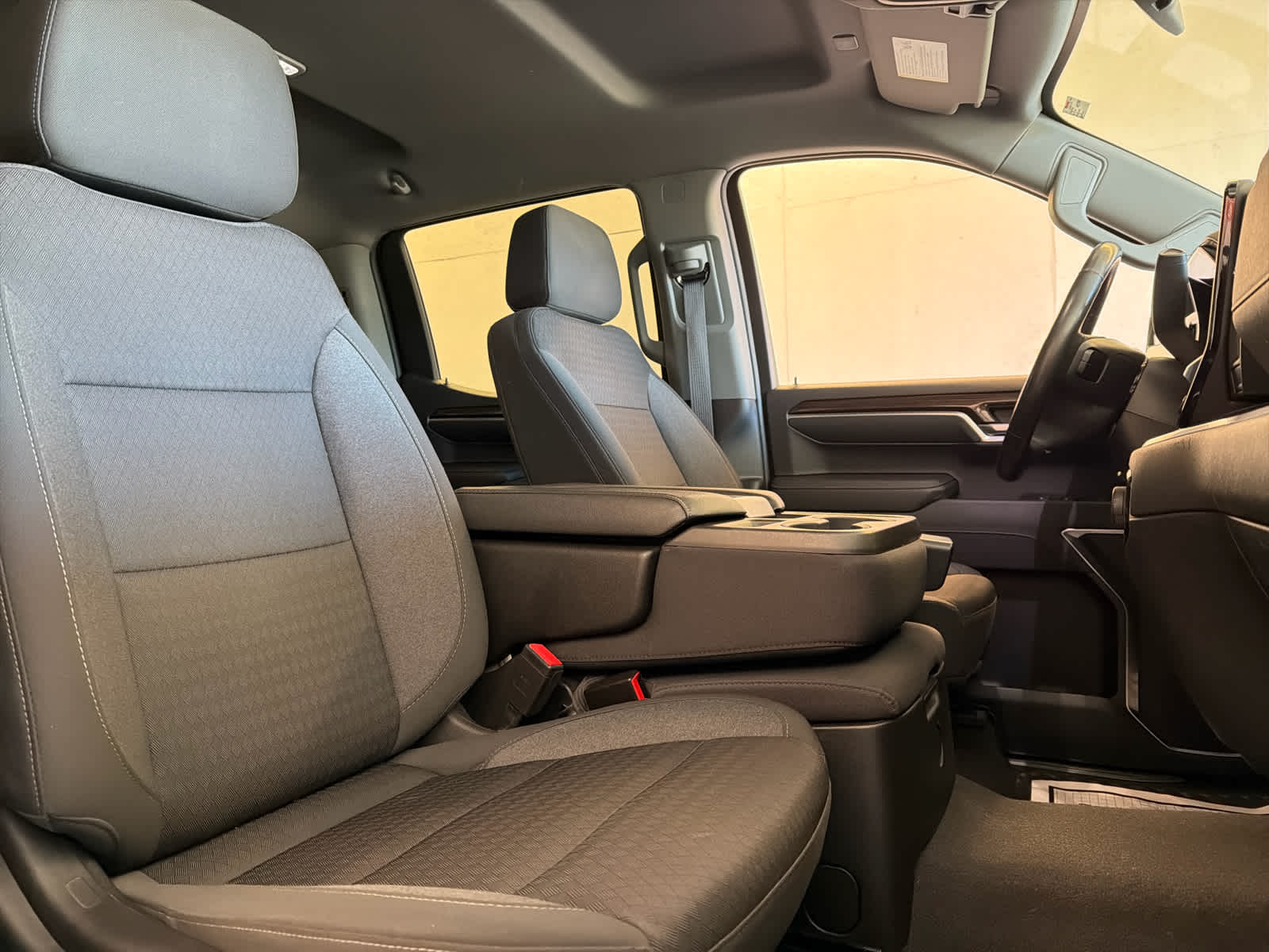 2022 Chevrolet Silverado 1500 LT (2FL)