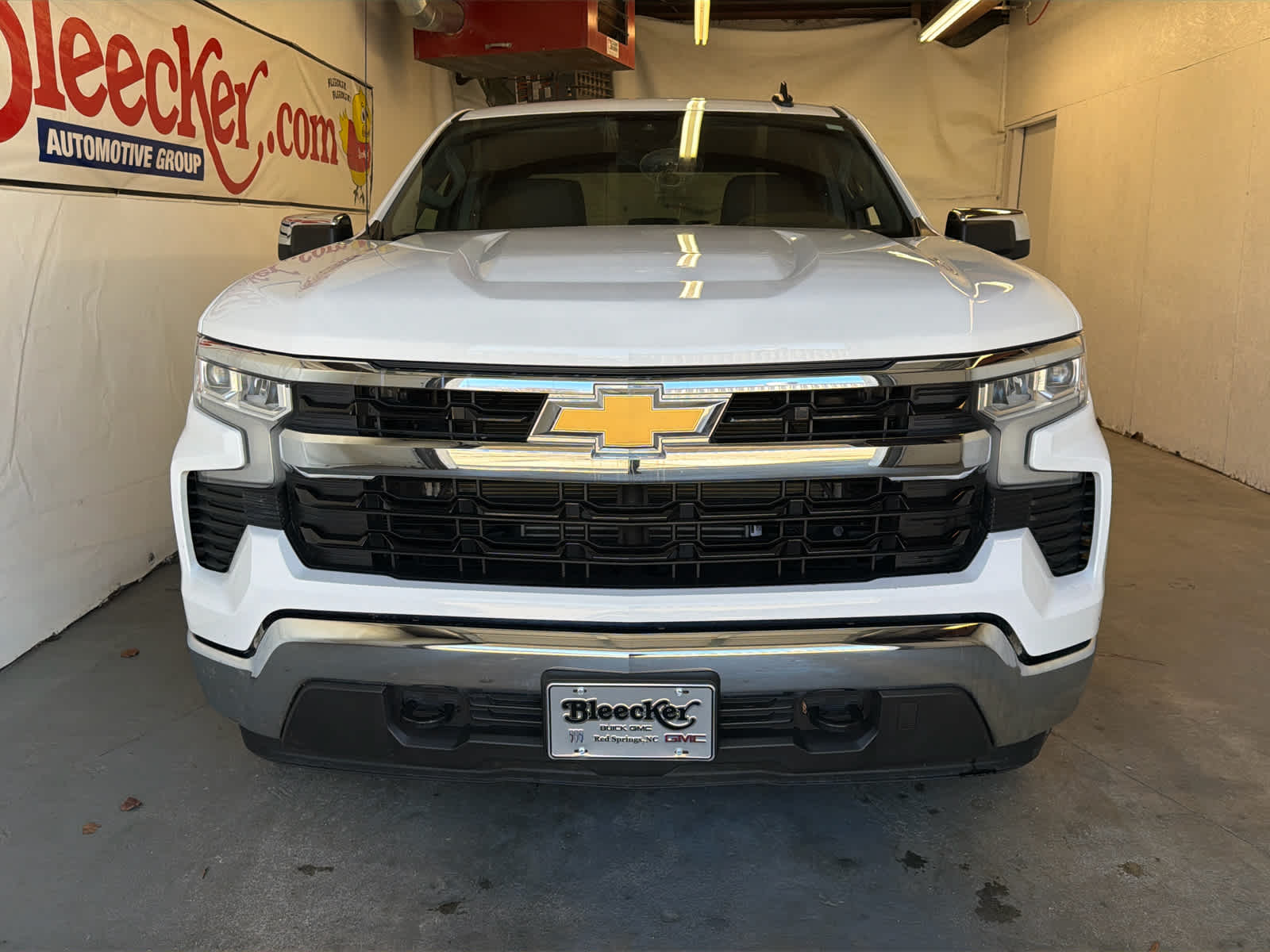 2022 Chevrolet Silverado 1500 LT (2FL)
