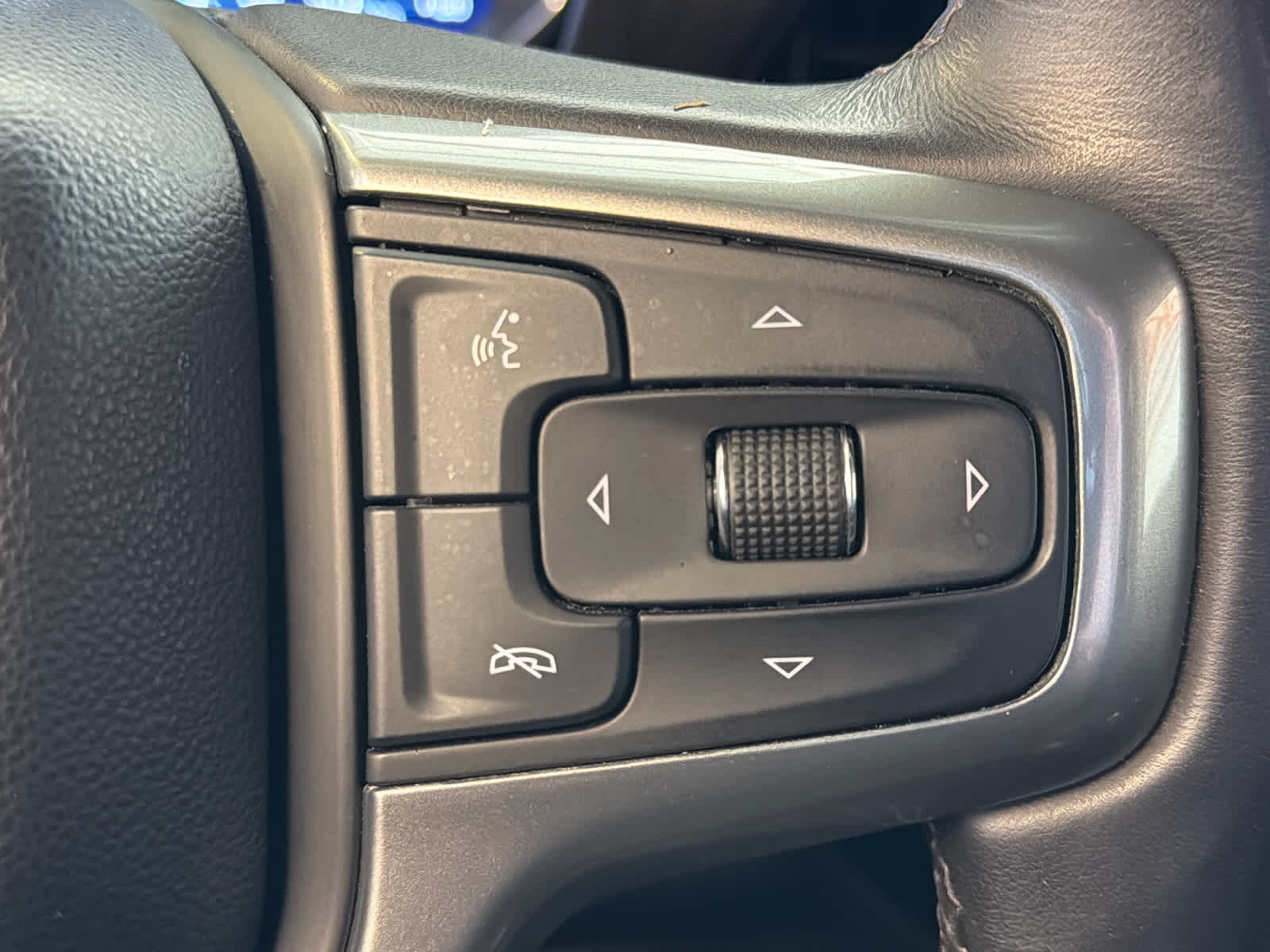 2022 Chevrolet Silverado 1500 LT (2FL)