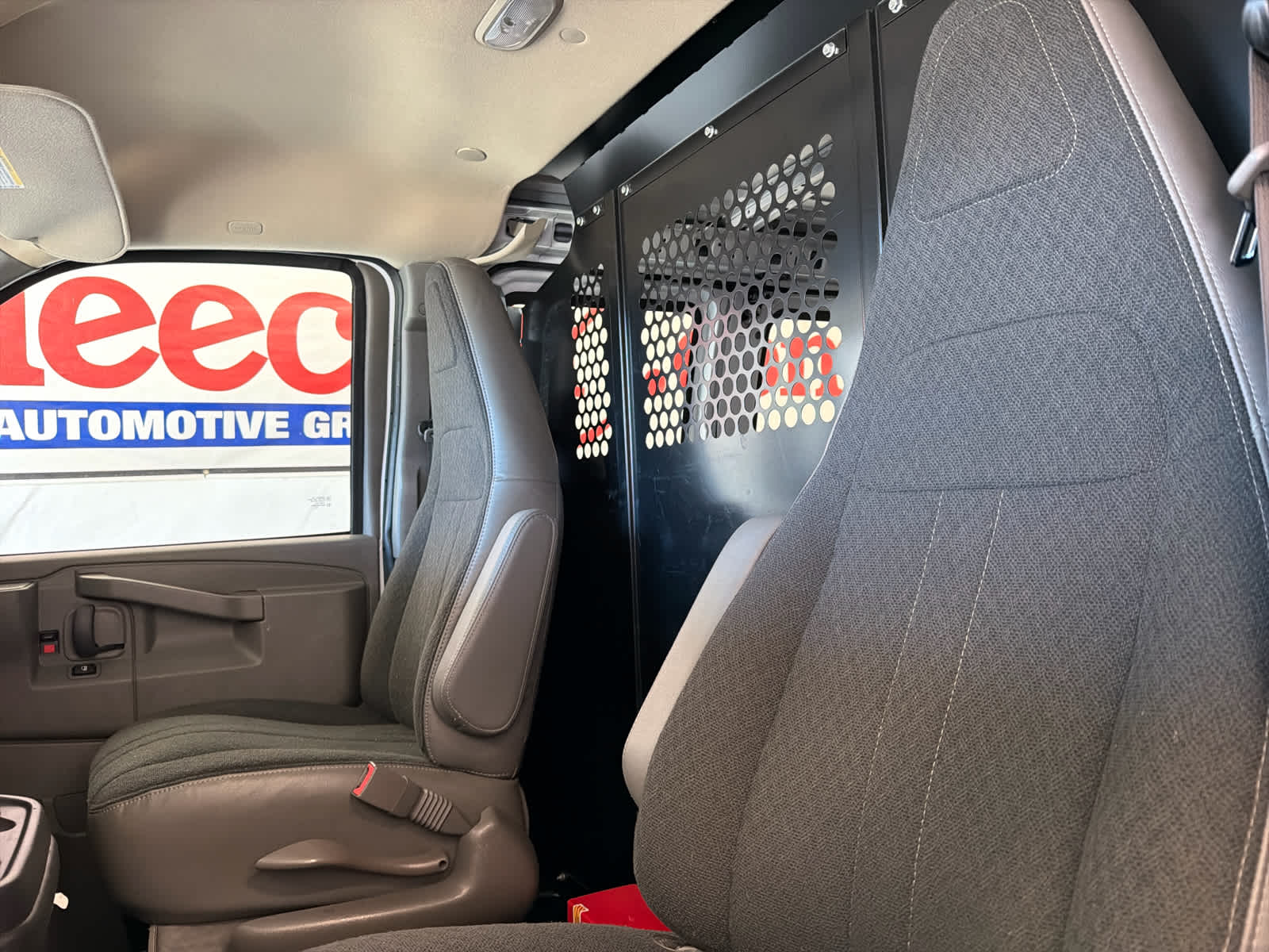 2024 Chevrolet Express Cargo 2500 WT