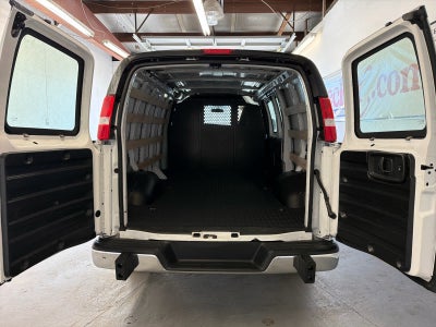 2024 Chevrolet Express Cargo 2500 WT