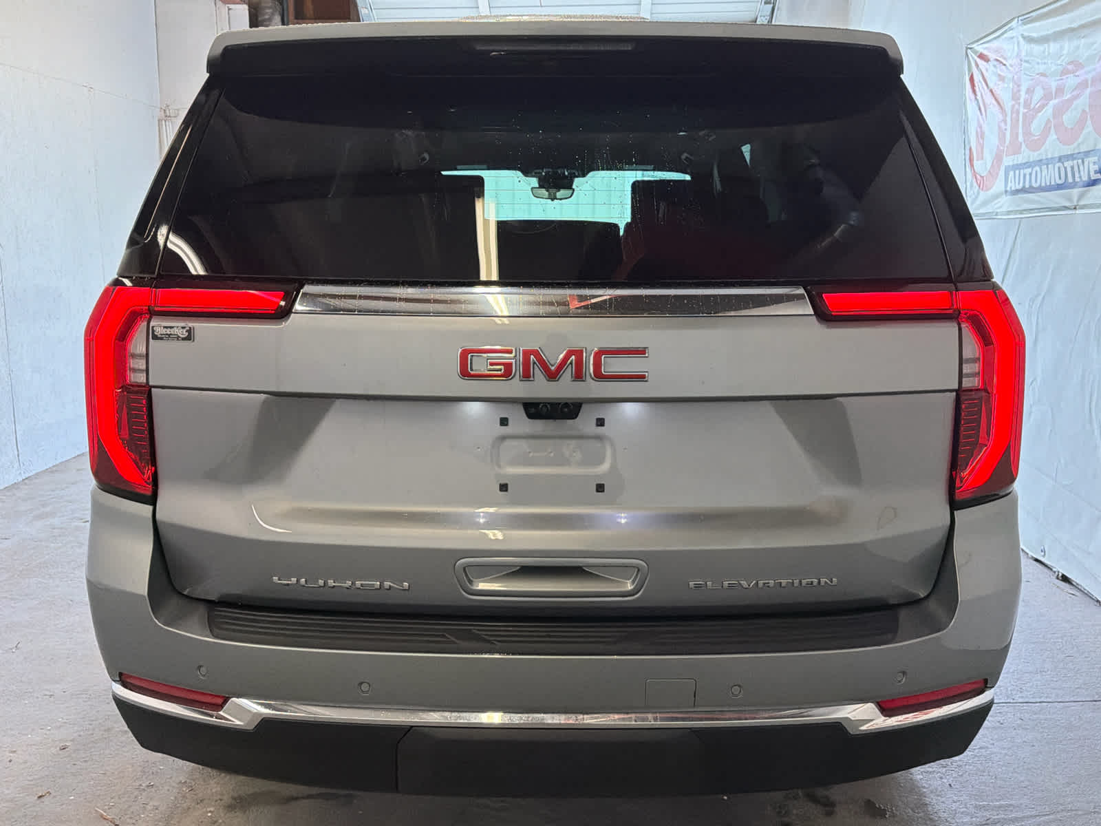 2026 GMC Yukon Elevation