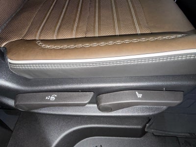 2025 GMC Yukon Denali Ultimate