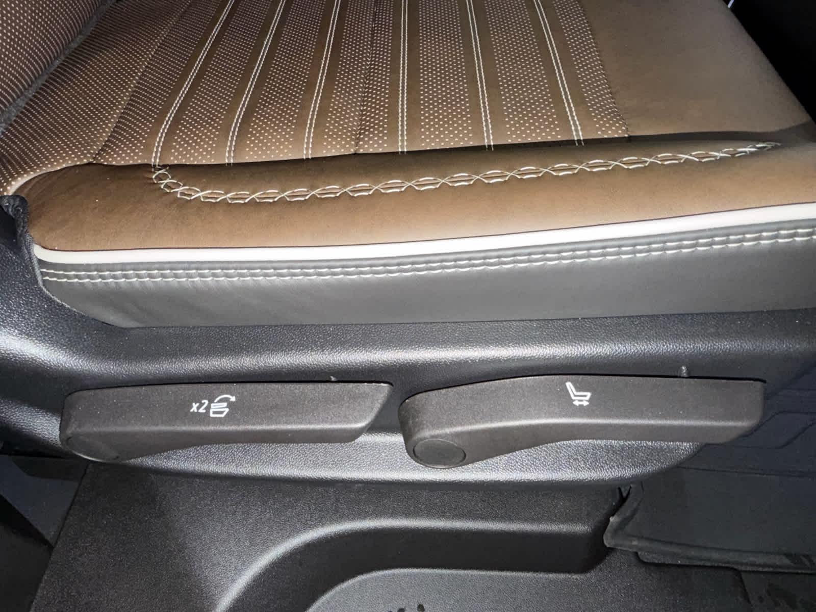 2025 GMC Yukon Denali Ultimate