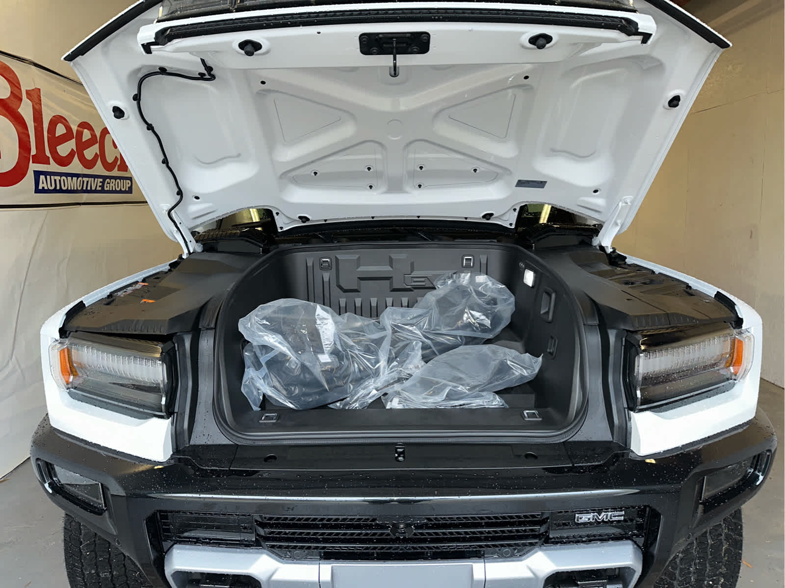 2025 GMC HUMMER EV SUV 2X