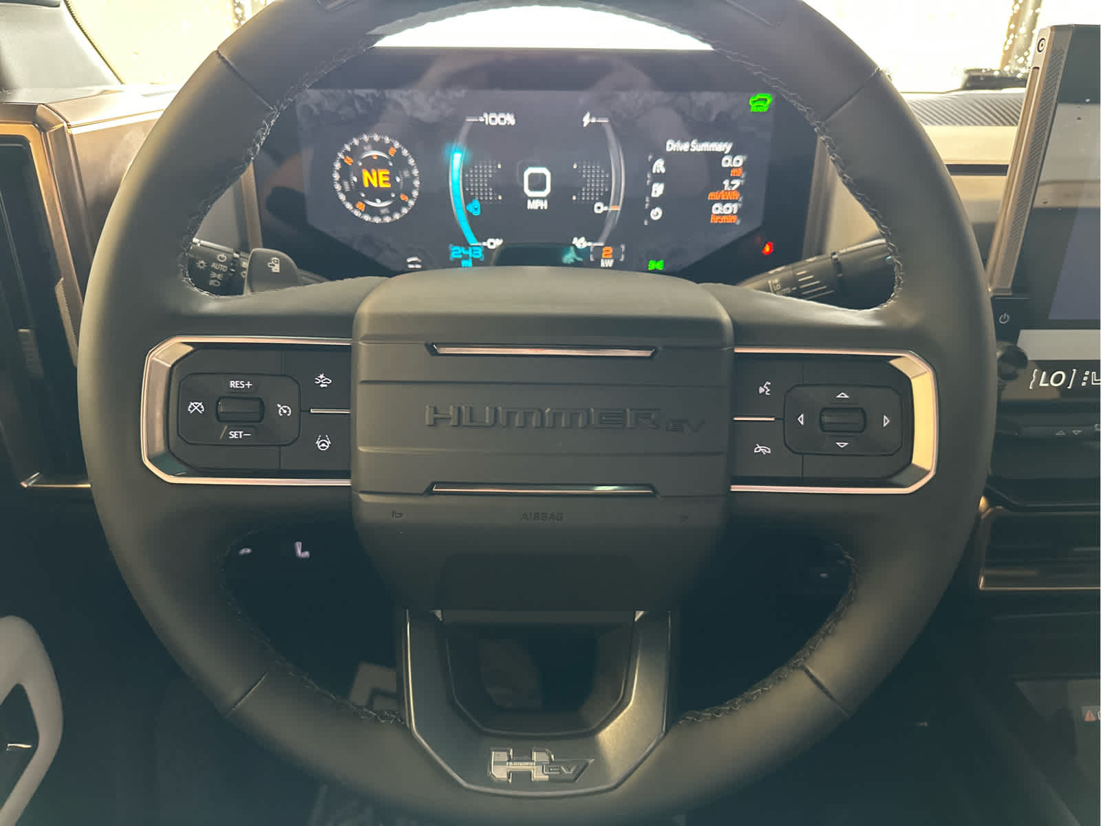 2025 GMC HUMMER EV SUV 2X