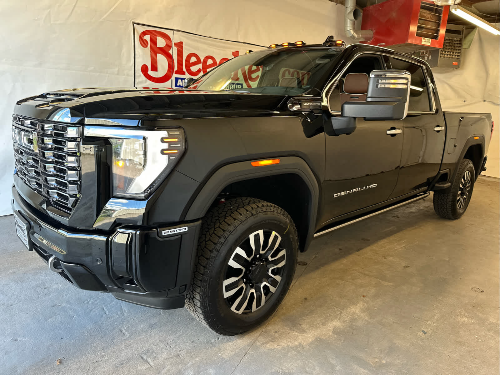 2025 GMC Sierra 2500 HD Denali Ultimate