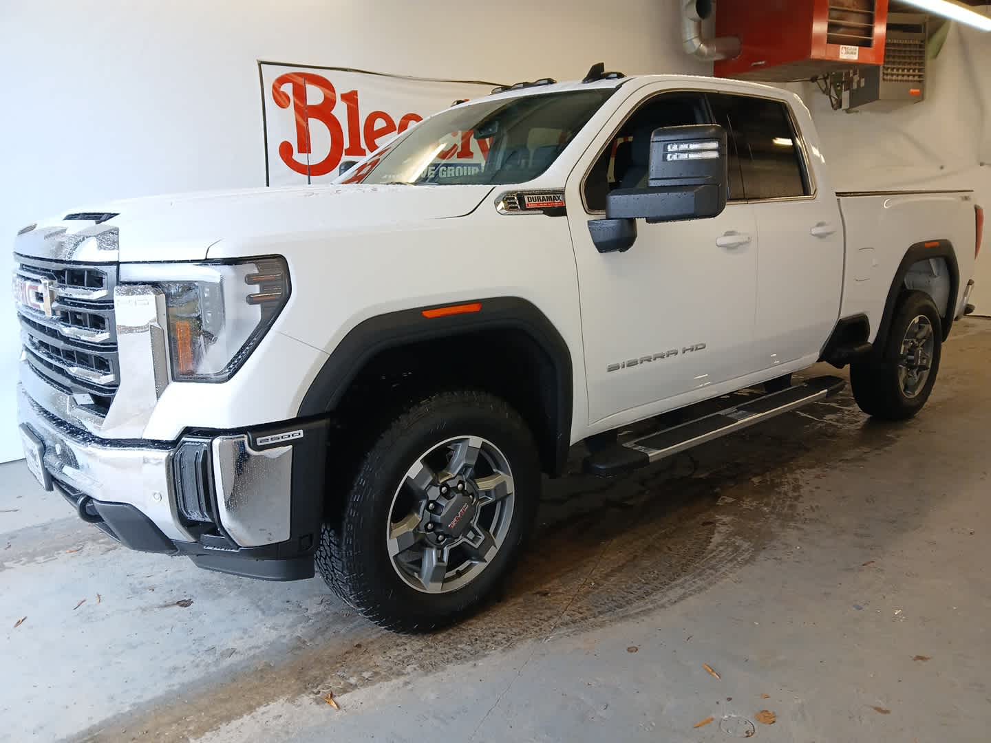 2025 GMC Sierra 2500 HD SLE