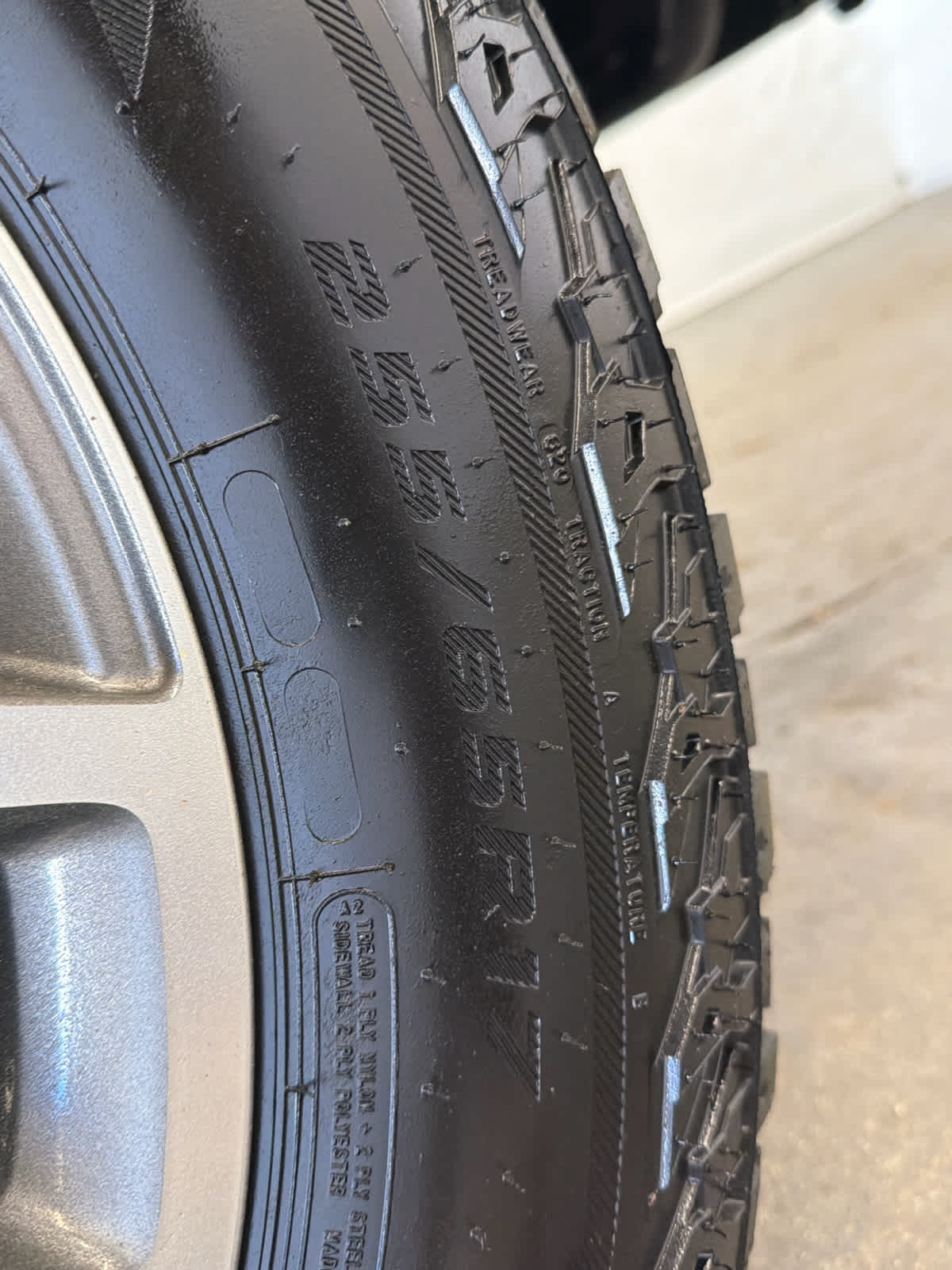 2022 GMC Canyon AT4 - Leather