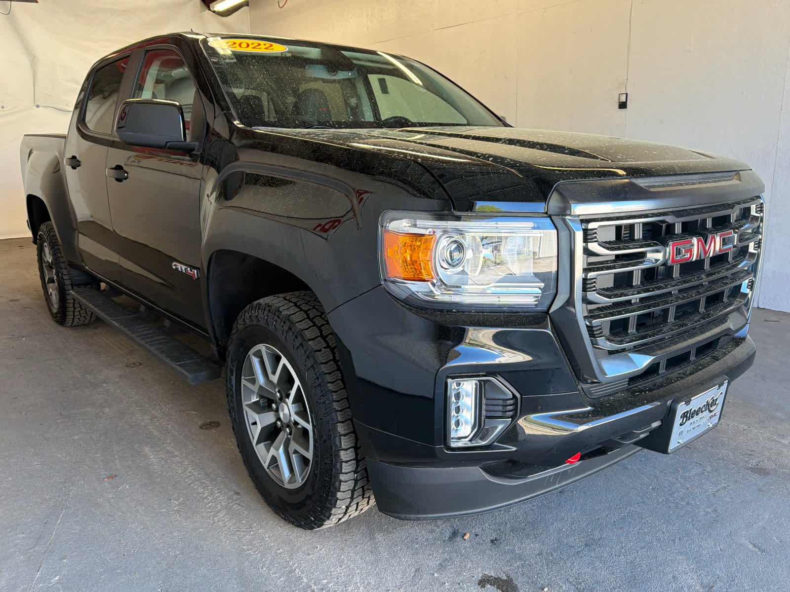 2022 GMC Canyon AT4 - Leather