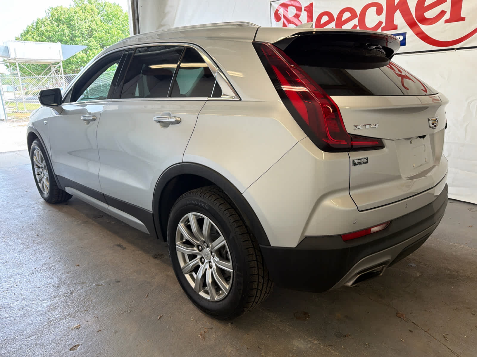 2021 Cadillac XT4 Premium Luxury