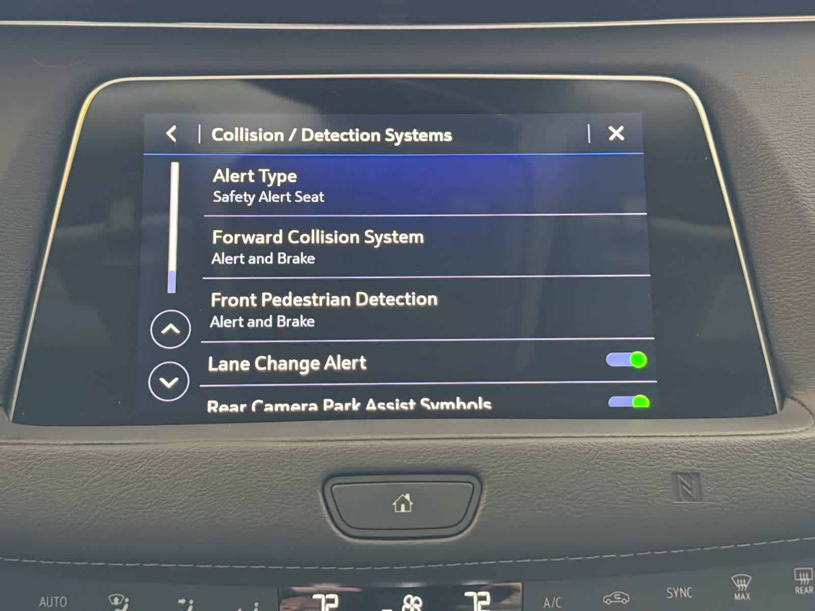 2021 Cadillac XT4 Premium Luxury