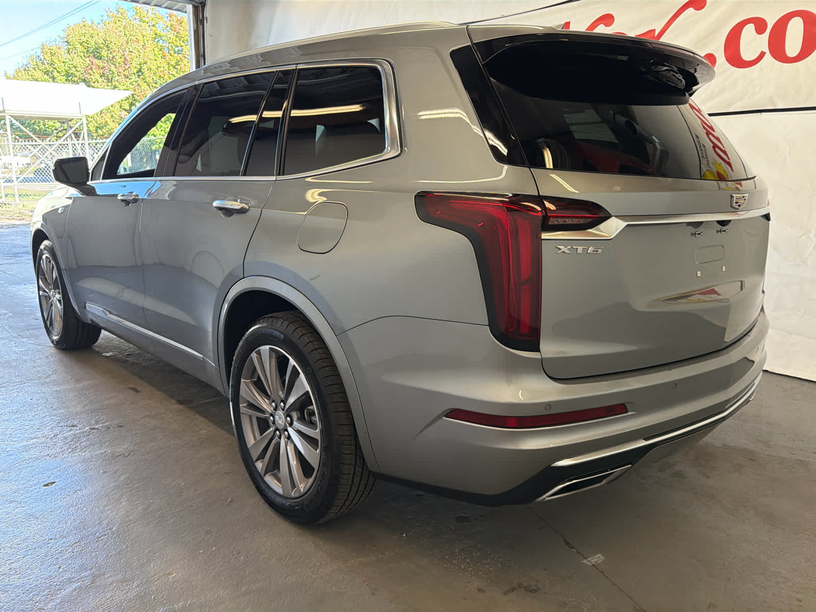 2025 Cadillac XT6 Premium Luxury