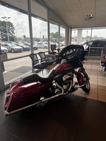 2016 HARLEY-DAVIDSON FLHXS STREET GL Base