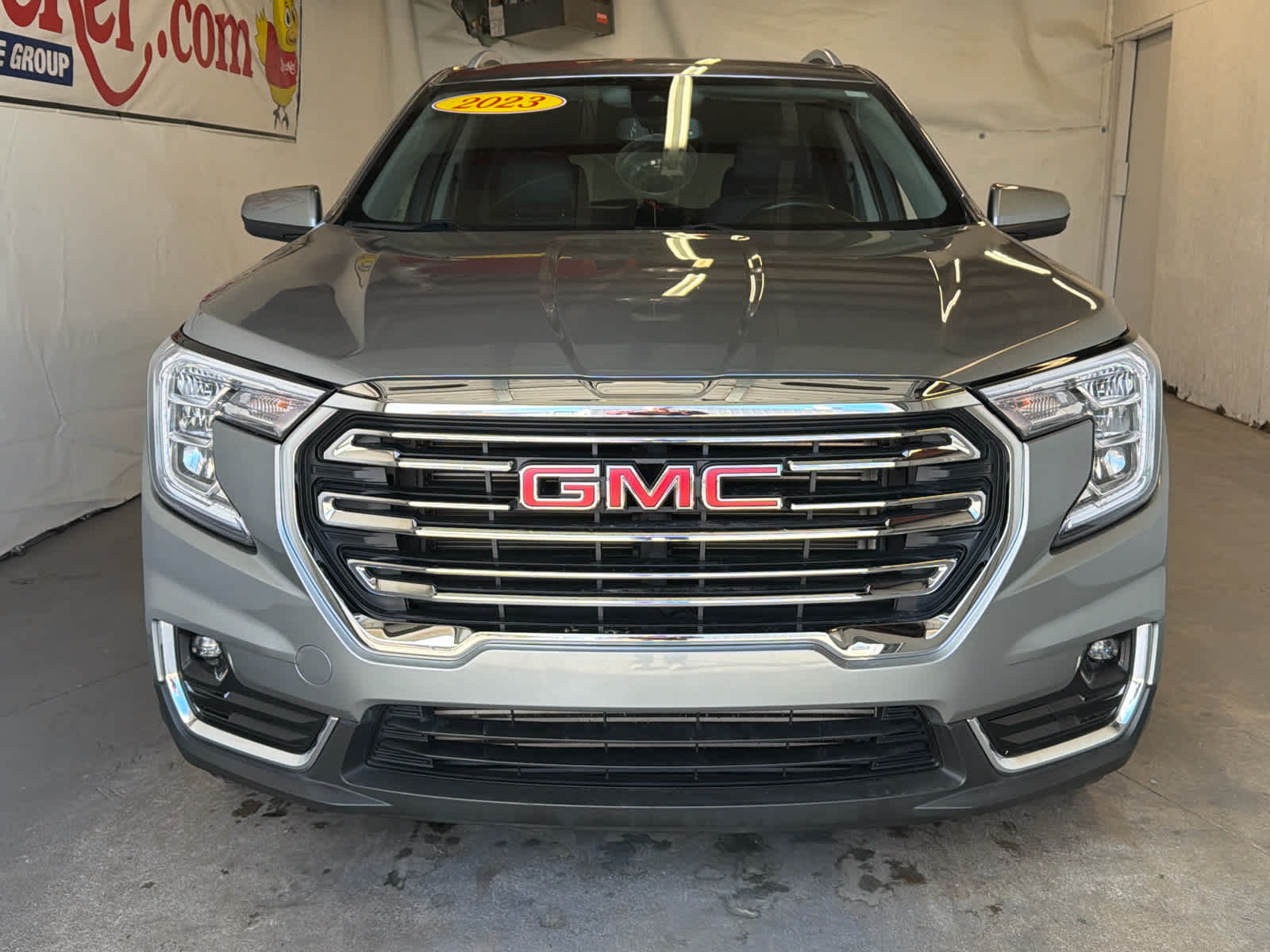 2023 GMC Terrain SLT