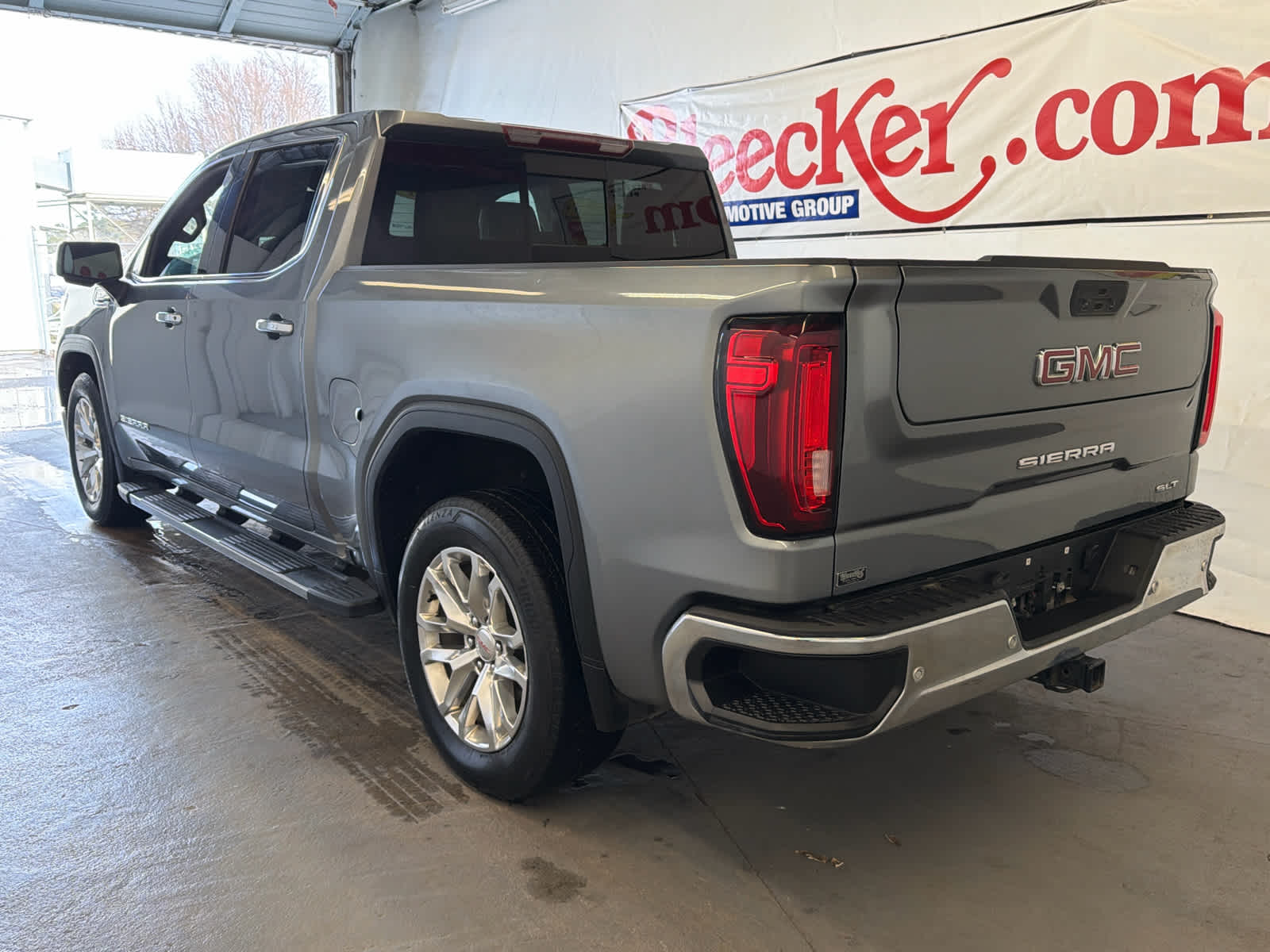 2021 GMC Sierra 1500 SLT