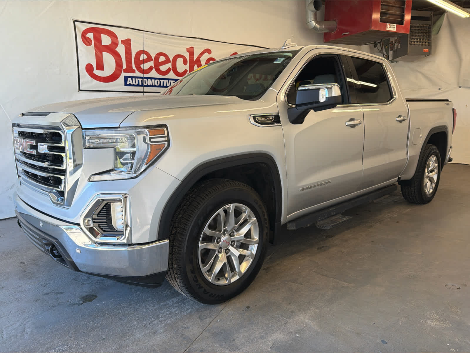 2021 GMC Sierra 1500 SLT