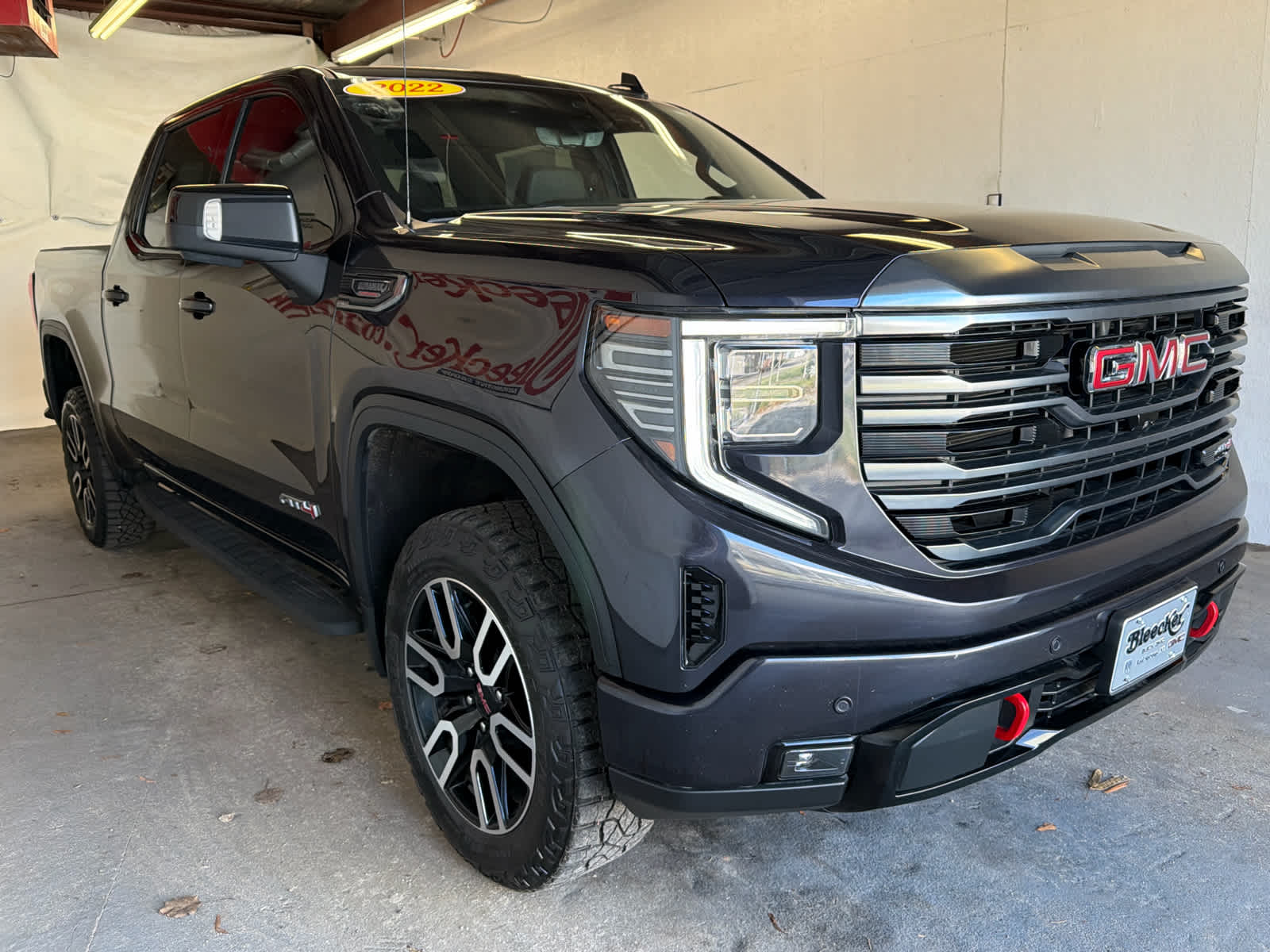 2022 GMC Sierra 1500 AT4