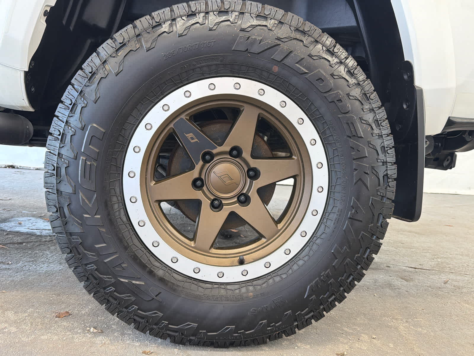 2023 Toyota Tacoma 2WD SR5