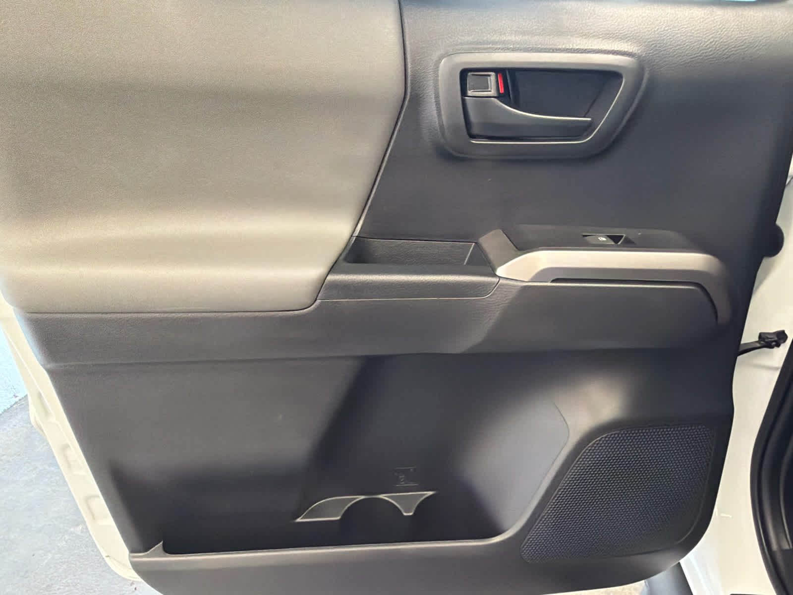 2023 Toyota Tacoma 2WD SR5