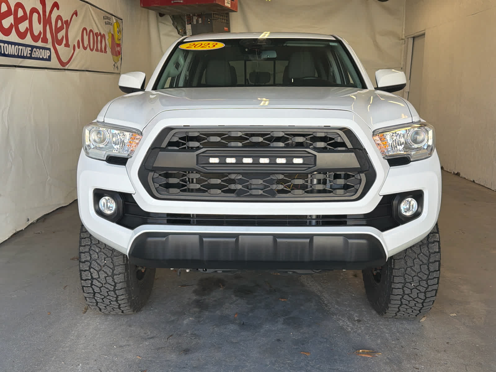 2023 Toyota Tacoma 2WD SR5