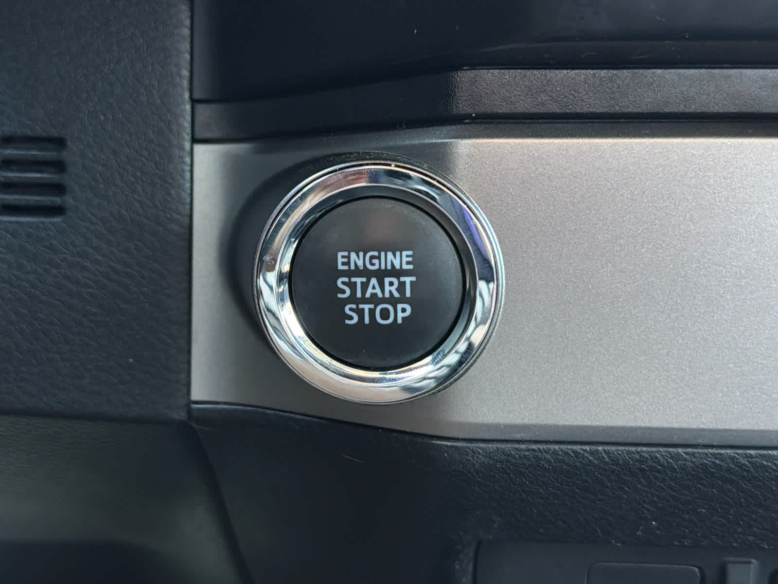 2023 Toyota Tacoma 2WD SR5