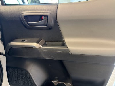 2022 Toyota Tacoma 2WD SR5