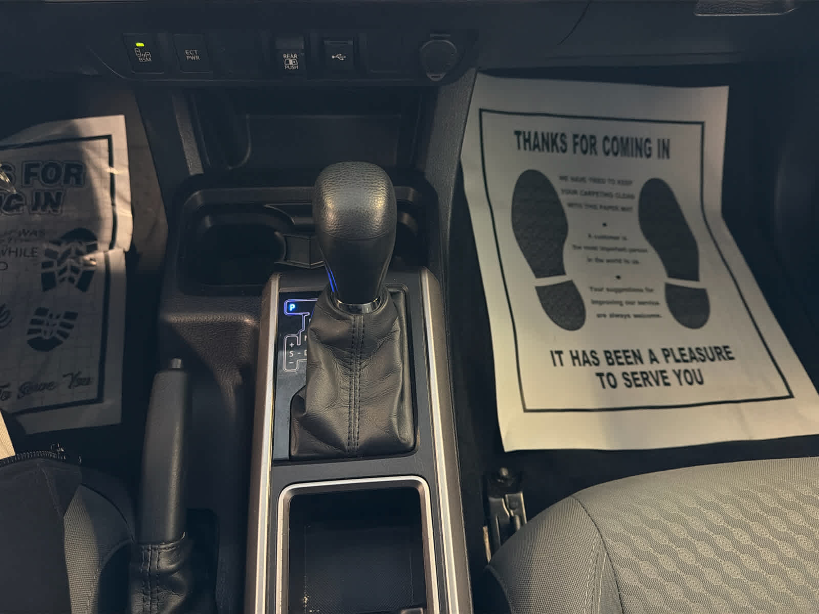 2022 Toyota Tacoma 2WD SR5