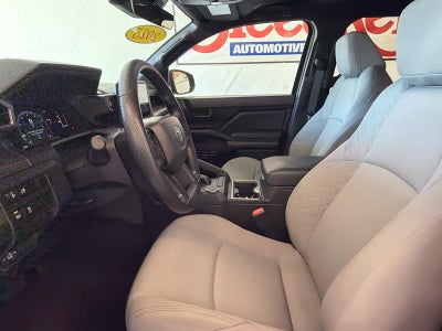 2025 Toyota Tacoma 2WD SR5