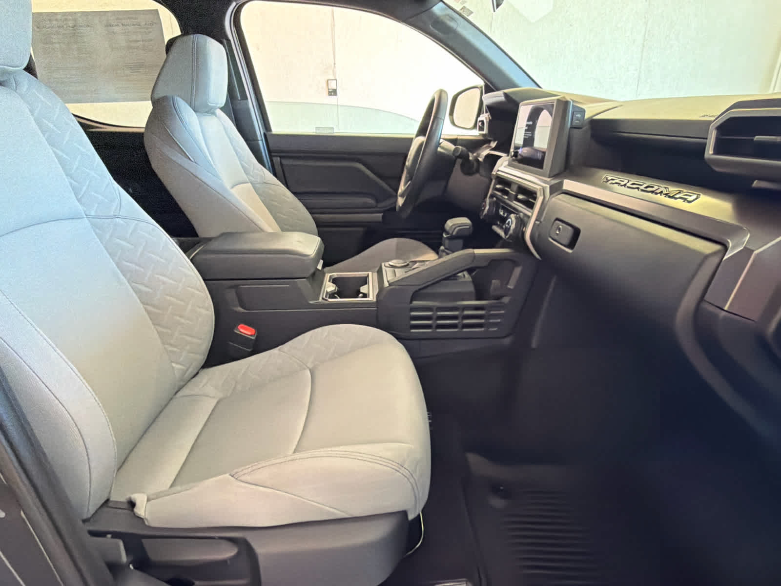 2025 Toyota Tacoma 2WD SR5