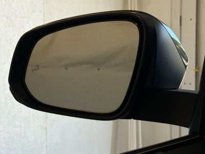 2025 Toyota Tacoma 2WD SR5