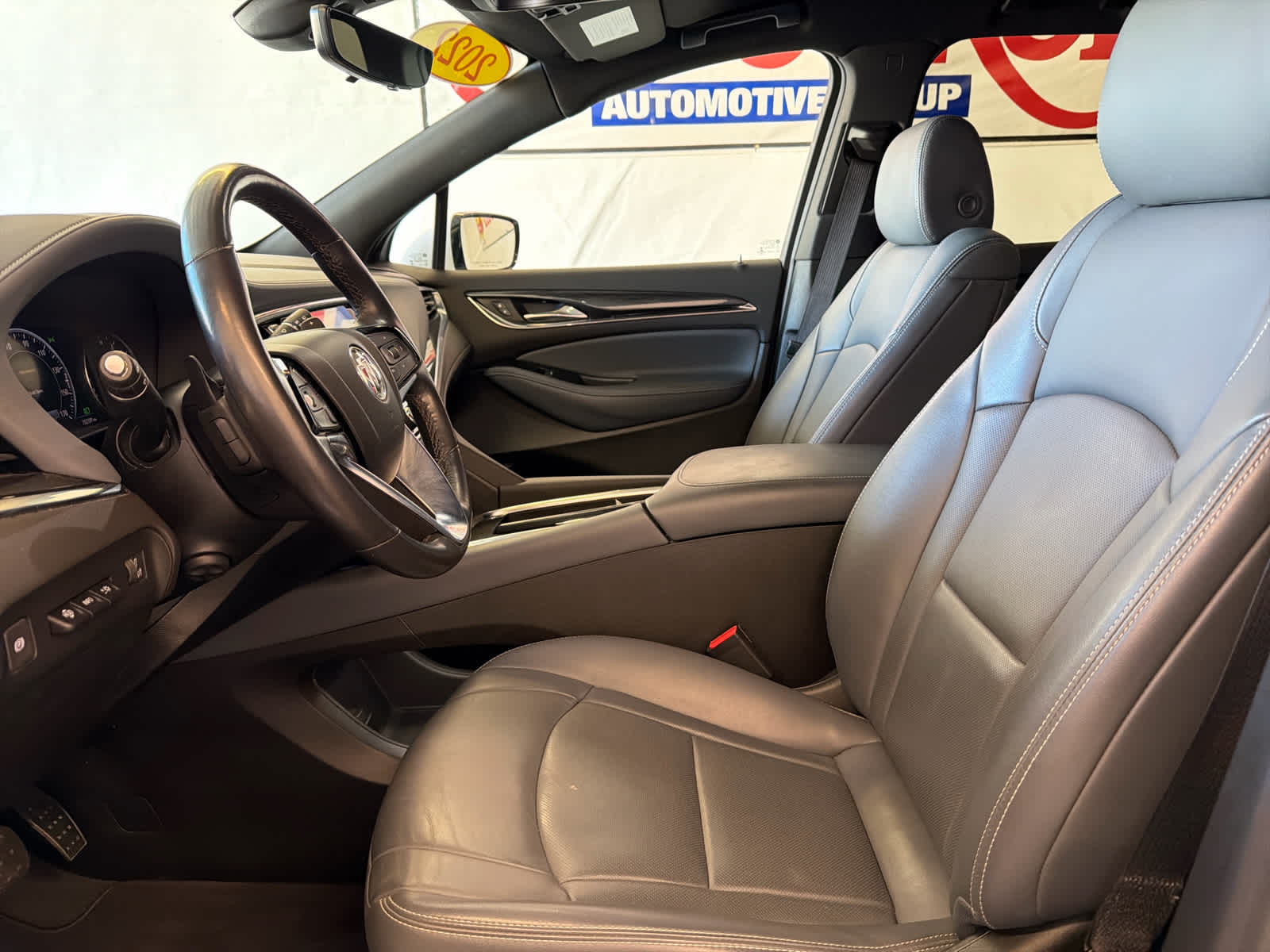 2022 Buick Enclave Premium