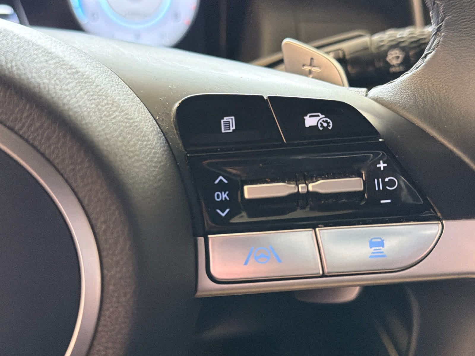 2023 Hyundai Santa Cruz SEL Premium