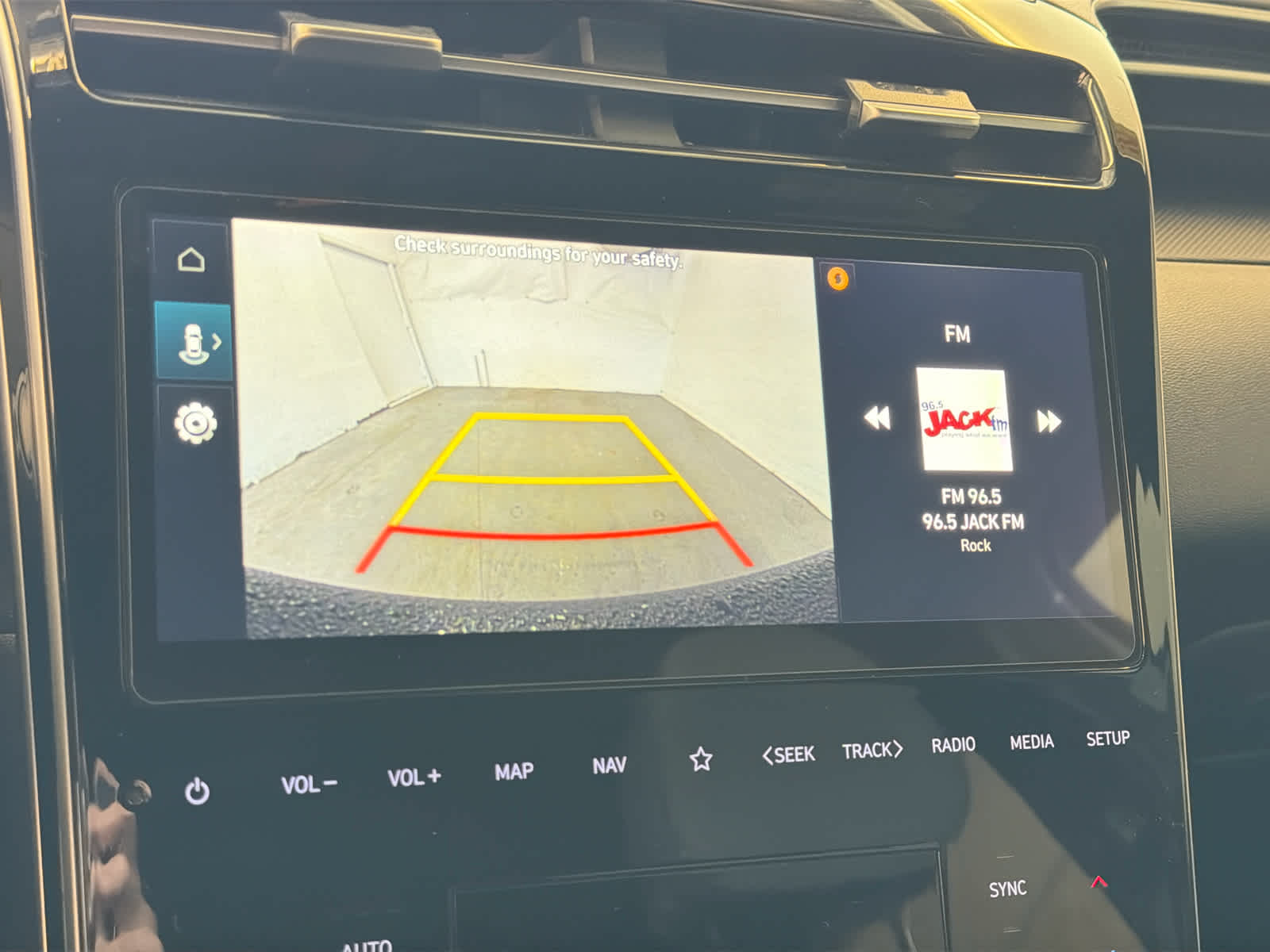 2023 Hyundai Santa Cruz SEL Premium